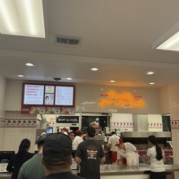 In-N-Out Burger - Burgers Near Me - San Diego, California In-N-Out Burger - Burgers Near Me - San Diego, California