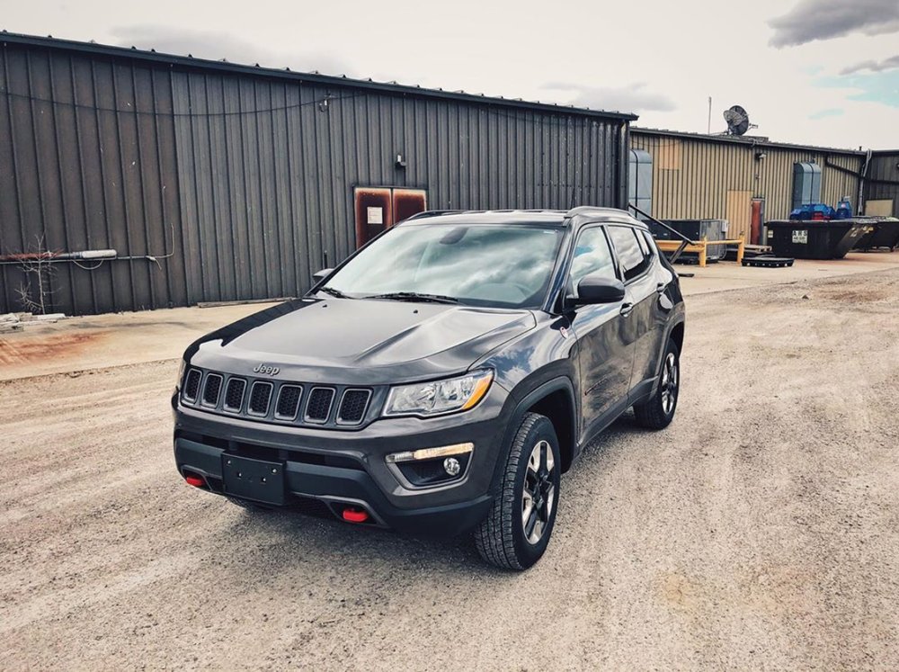 TERRY HENRICKS CHRYSLER DODGE JEEP RAM Updated October 2024 10 Reviews 1935 S Defiance St