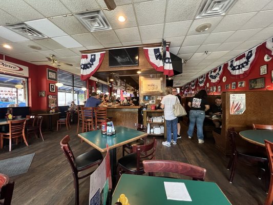 Loughmiller's Pub & Eatery by null