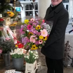 Guildford Flowers - Alastair with a tailor made bouquet