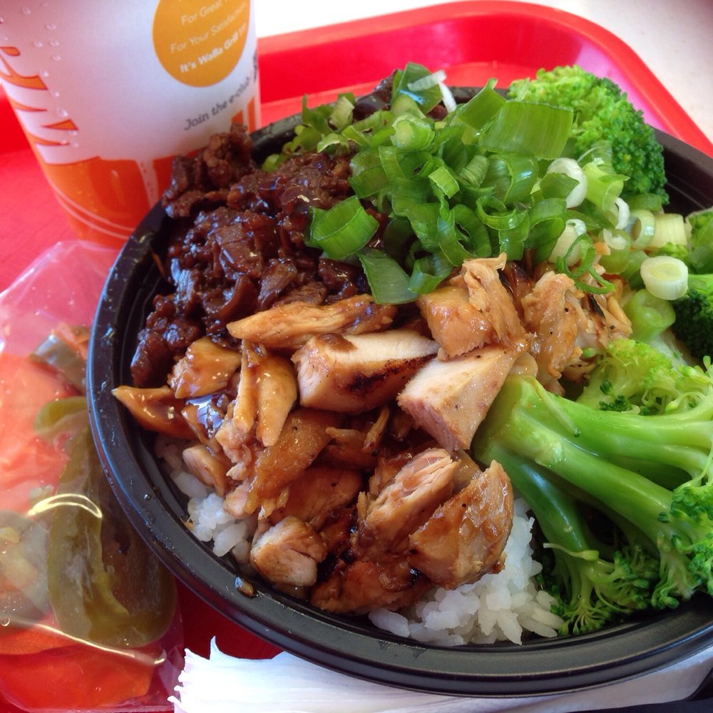 WaBa Grill - Half-half veggie bowl and drink - Fast Food Near Me - Torrance, California