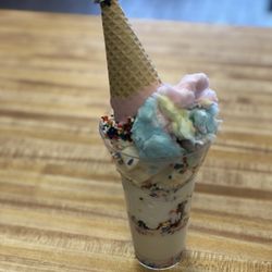 Wares Bro's Frosty Treat - Unicorn Magic!