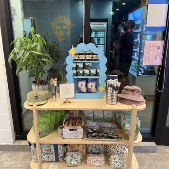Sage Creamery - Ice Cream & Frozen Yogurt Near Me - Ewa Beach, Hawaii
