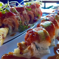 Hanabi Sushi - Left: monster roll Right: red dragon