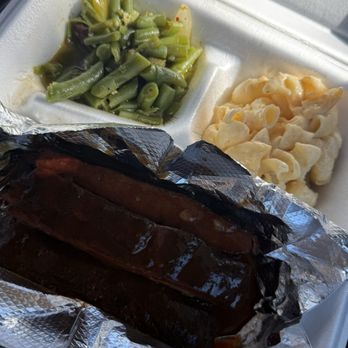 M&M's Southern Cafe - Ribs - Southern Near Me - Sparks, Nevada