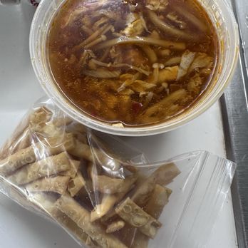 New King Wok - 24. Hot & Sour Soup - Chinese Near Me - Queens, New York