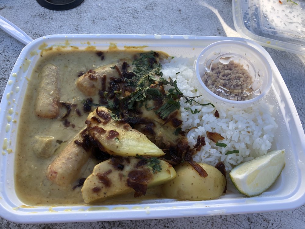 C & C Curry House Logo