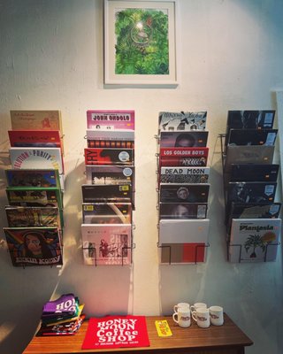 Honey Moon Coffee Shop by null