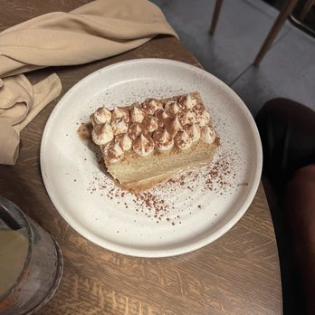 Leña Brava - Tiramisu Tres Leches - Seafood Near Me - Chicago, Illinois Leña Brava - Tiramisu Tres Leches - Seafood Near Me - Chicago, Illinois
