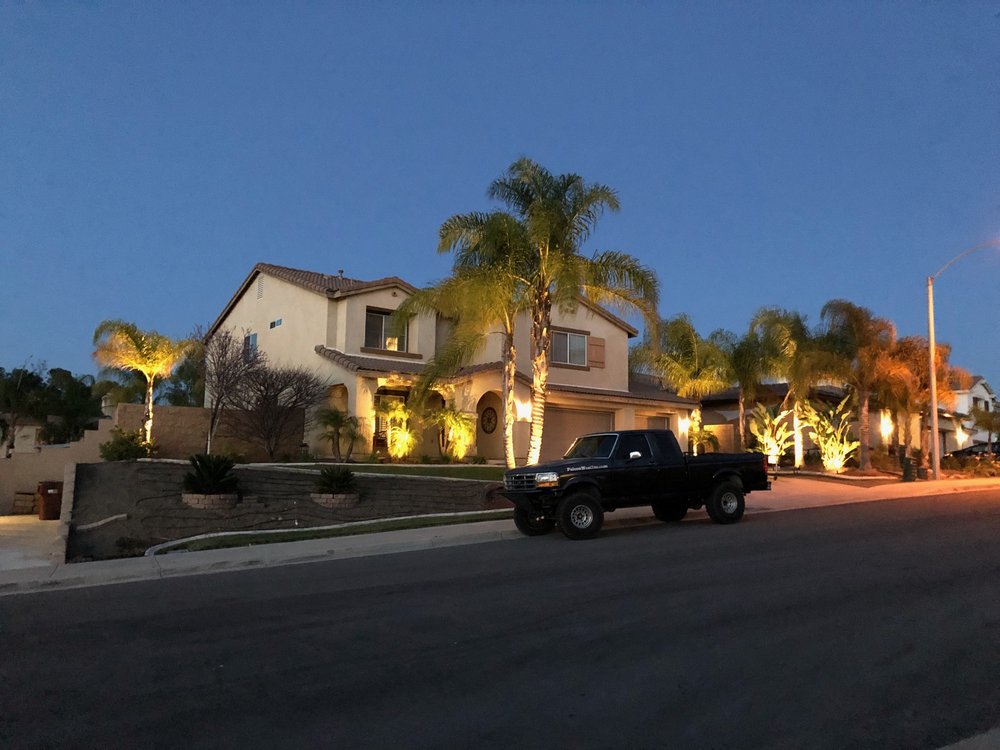 Slide of Icon Outdoor Lighting