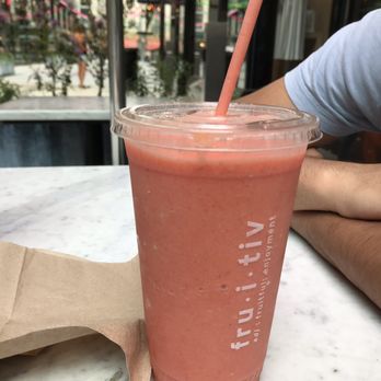 Fruitive - Healthy Food & Smoothies - Berry immune - Juice Bars & Smoothies Near Me - Washington, DC, District of Columbia