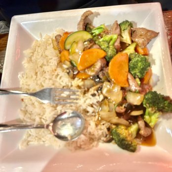 Handshakes Menu HANDSHAKES BAR & GRILL - Updated July 2026 - 38 Photos & 95 Reviews ...