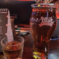 Red Rock Grill & Pub
