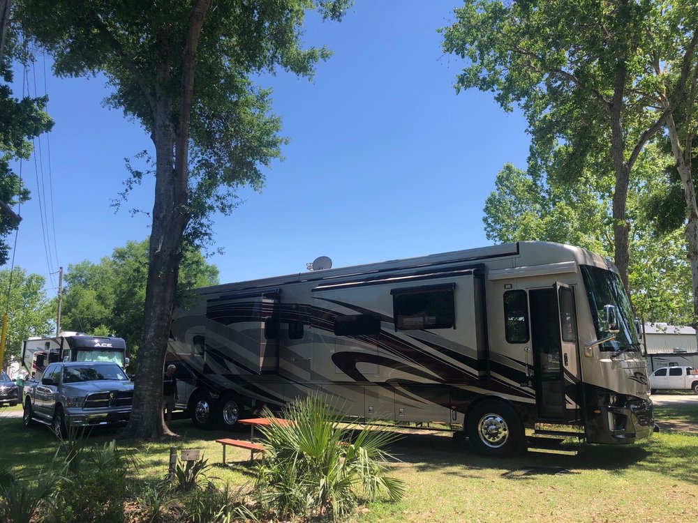 CASEY JONES CAMPGROUND Updated August 2024 185 SW Arrowhead Ter