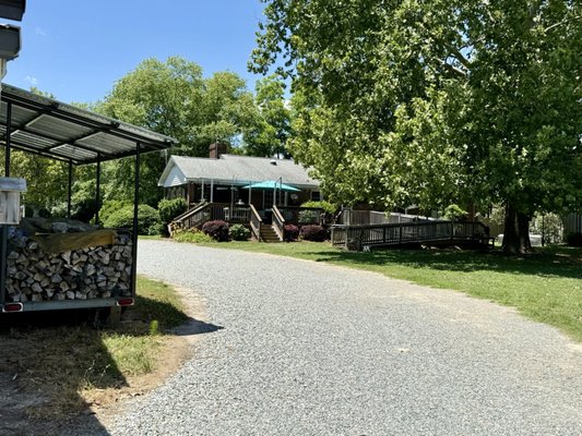 A Secret Garden Winery by null