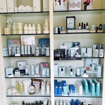 Stellar Spa - Skinceuticals, Coola sunscreens, LaNatura scrubs and lotions, Kai and Organic deodorant by erbaviva! - Day Spas Near Me - Corte Madera, California Stellar Spa - Skinceuticals, Coola sunscreens, LaNatura scrubs and lotions, Kai and Organic deodorant by erbaviva! - Day Spas Near Me - Corte Madera, California