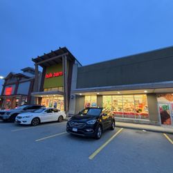 Bulk Barn