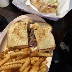 Kenny's - Lunch