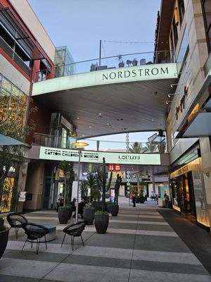 Santa Monica Place by null