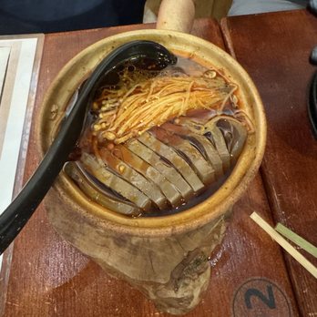 Enkari - Spicy duck blood clay pot - Barbeque Near Me - Honolulu, Hawaii Enkari - Spicy duck blood clay pot - Barbeque Near Me - Honolulu, Hawaii