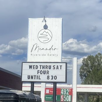 Meander Riverside Eatery - Salad Near Me - Pagosa Springs, Colorado