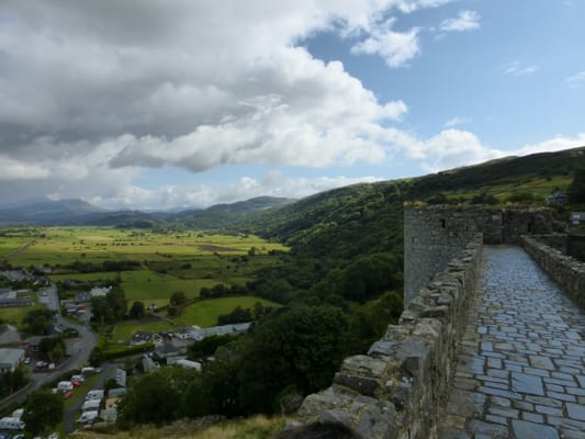 Castell Harlech by null