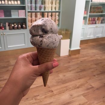 Lolli and Pops - Cookies n cream gelato in cone - Candy Stores Near Me - Palm Springs, California Lolli and Pops - Cookies n cream gelato in cone - Candy Stores Near Me - Palm Springs, California