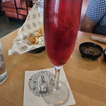 Lola's Mexican Cuisine - Hibiscus/ jaimaica mimosa - Mexican Near Me - Long Beach, California