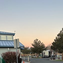 Sparks Marina RV Park - Sparks Marina RV