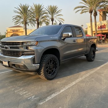 Wheel City - The after. 3"front 2"rear on a 33/12.5/R20 MT Tire. - Tires Near Me - Lake Elsinore, California