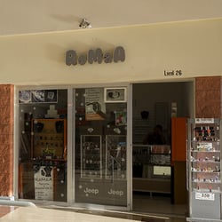 Romaa - Fachada
