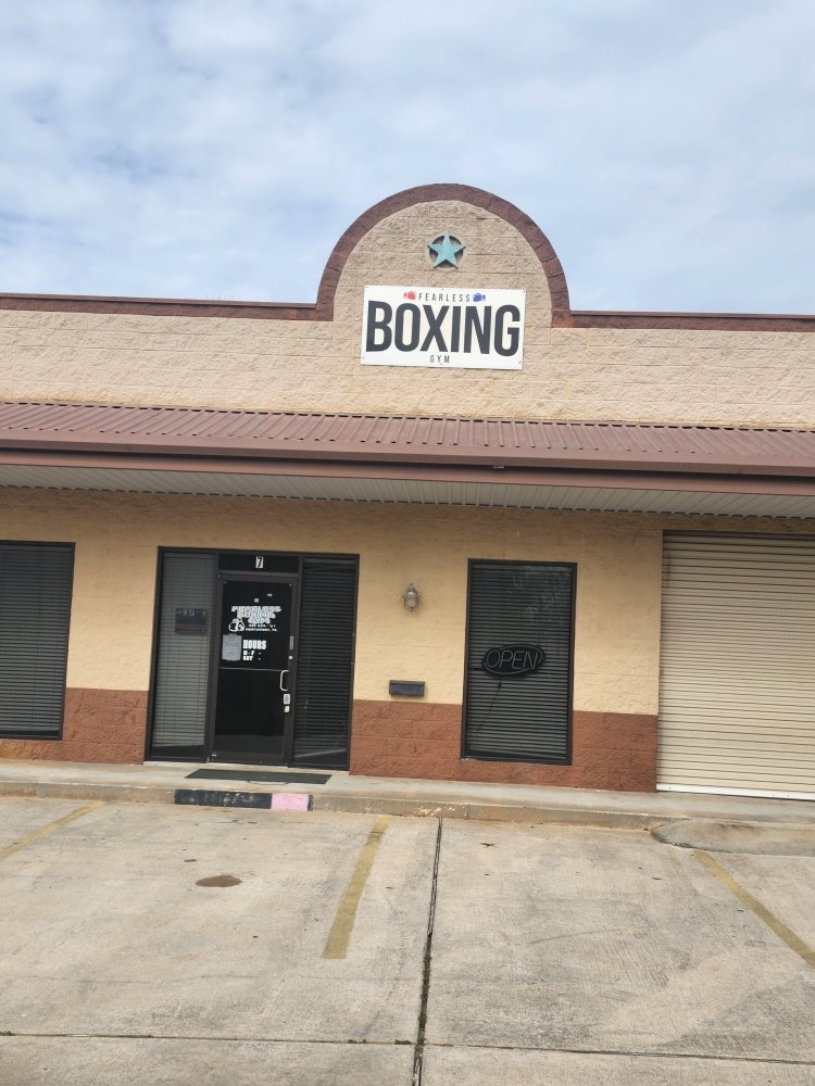 FEARLESS BOXING GYM 12 Photos 18417 Hwy 105 W, Montgomery, TX Yelp