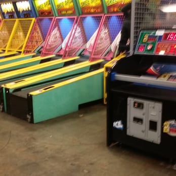 MegaBites - Unruly,  poorly behaved kids climbing all over everything. .. - American Near Me - Hemet, California