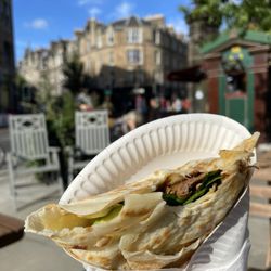 Tupiniquim - Steak pancake + avocado