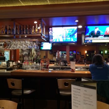 Applebee's Grill + Bar - Bar - Sports Bars Near Me - Beloit, Wisconsin