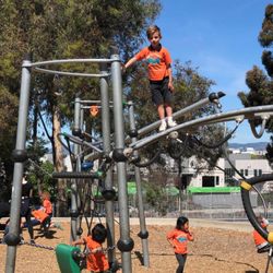 Village Tree Preschool - Los Angeles