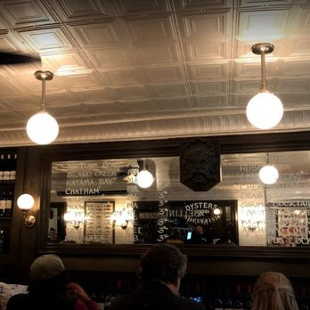 Neptune Oyster - Seafood Near Me - Boston, Massachusetts