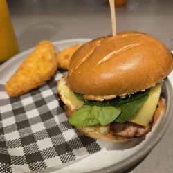 Two Johns Taphouse