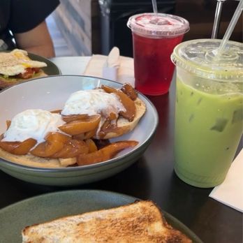 Roasted Coffee Bar - Everything in Everything Tomato-Tomotto Toast Peaches n Cream - Coffee & Tea Near Me - Haverhill, Massachusetts Roasted Coffee Bar - Everything in Everything Tomato-Tomotto Toast Peaches n Cream - Coffee & Tea Near Me - Haverhill, Massachusetts