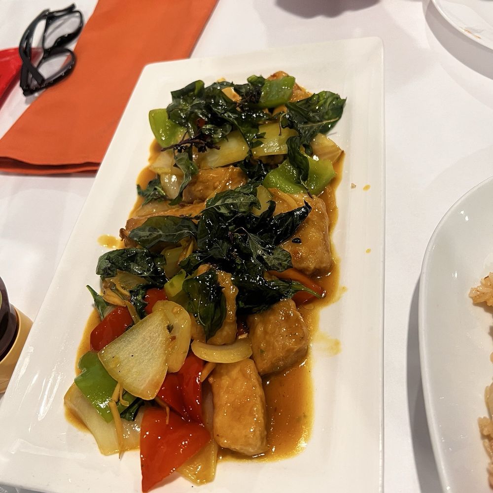 Siam Imperial Thai Kitchen - Bass - Thai Near Me - Imperial Beach, California