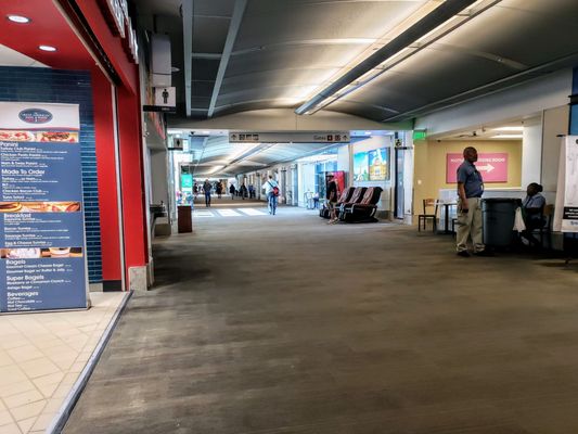 Bill and Hillary Clinton National Airport by null