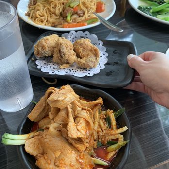 Homemade Ramen - Chicken wings. Beef noodles. Spicy Garlic Pork Belly. - Chinese Near Me - Toronto, Ontario