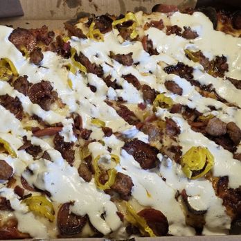 One Pie Pizza - QTR Sheet (6 slices) Three Little Pigs [+banana peppers & ricotta cheese; LIGHT WELL DONE bake] - Pizza Near Me - West Seneca, New York
