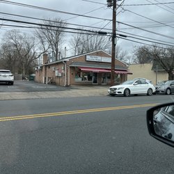 Swiss Pastry Shoppe - Exterior