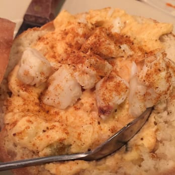Founders Tavern & Grill - Up close crab dip - Comfort Food Near Me - Pasadena, Maryland