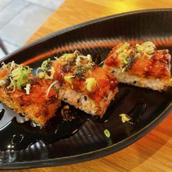 Sake House By Hikari - Mini Red Rock