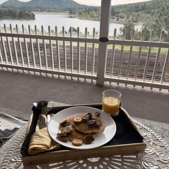 Quiet Mind Mountain Retreat - Breakfast and peace - Day Spas Near Me - Julian, California Quiet Mind Mountain Retreat - Breakfast and peace - Day Spas Near Me - Julian, California