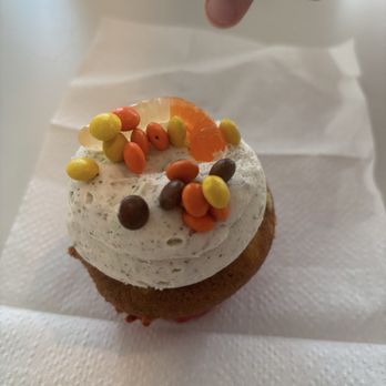 The Naked Cupcake - Cupcake - Cupcakes Near Me - Orlando, Florida The Naked Cupcake - Cupcake - Cupcakes Near Me - Orlando, Florida