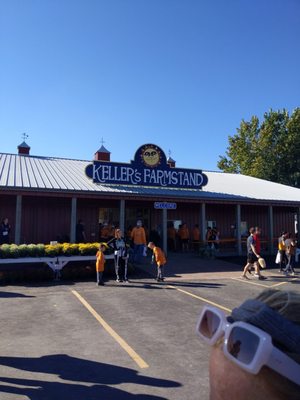 Keller’s Farmstand by null