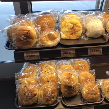 Six Ping - Great selection & variety - Bakeries Near Me - Houston, Texas